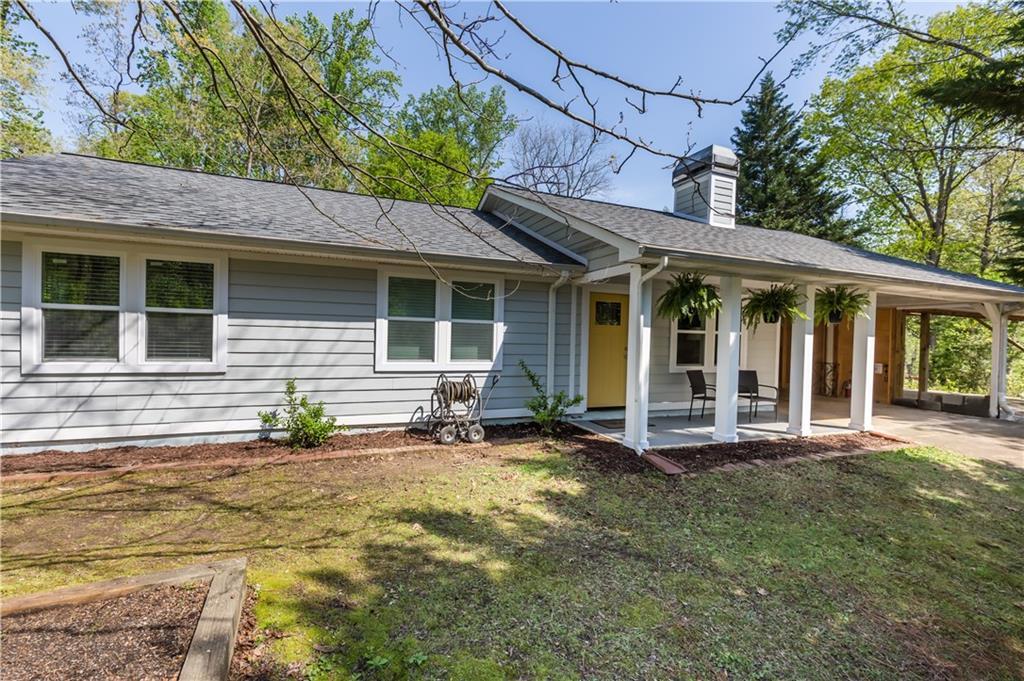 5369 Blue Grass Ln., Sugar Hill, GA 30518