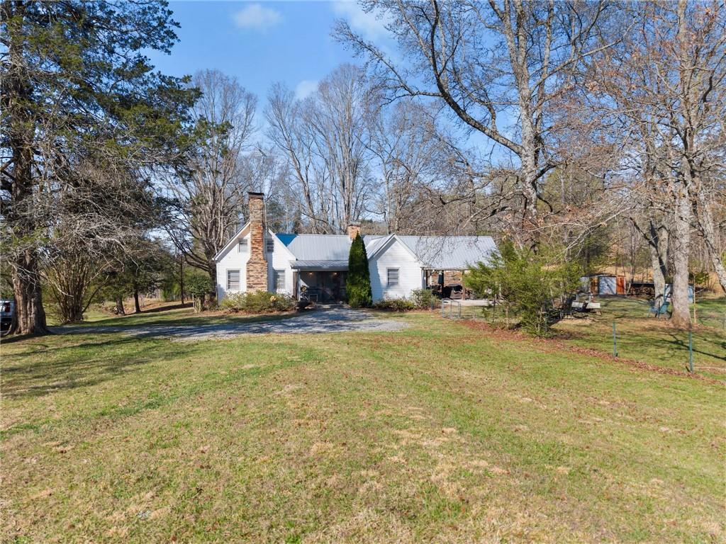 1545 Pless Rd., Cleveland, GA 30528