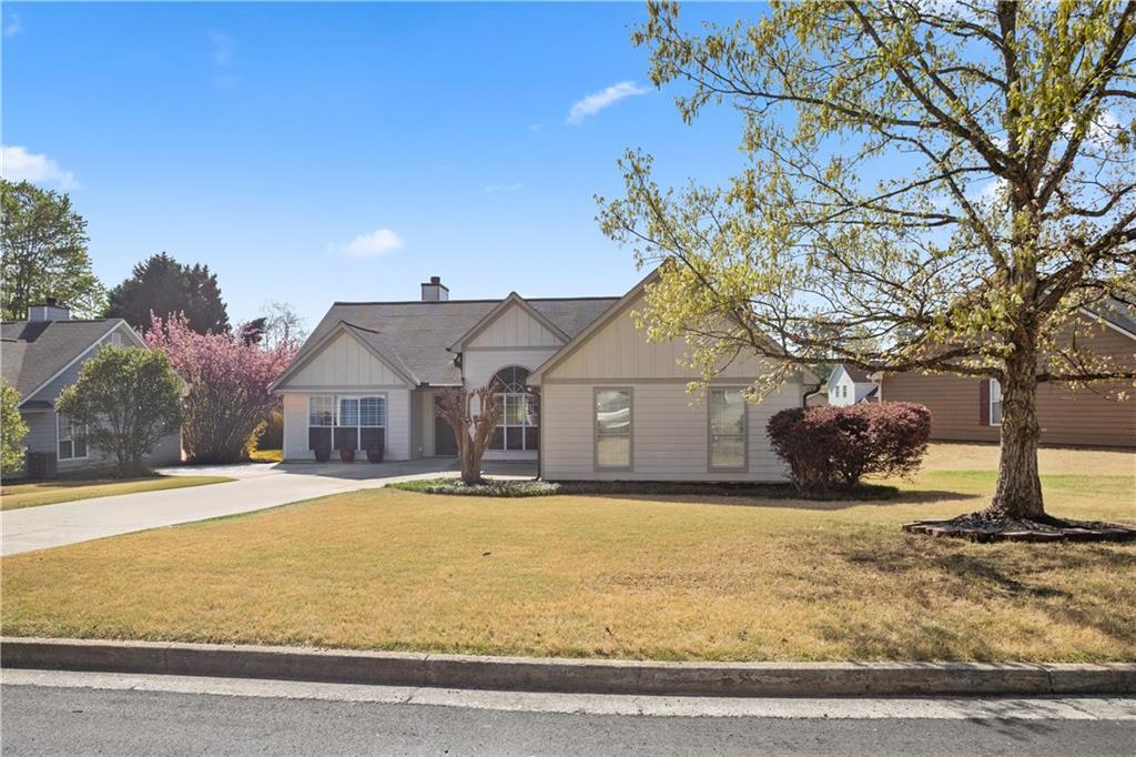 5330 Maltdie Ct., Sugar Hill, GA 30518