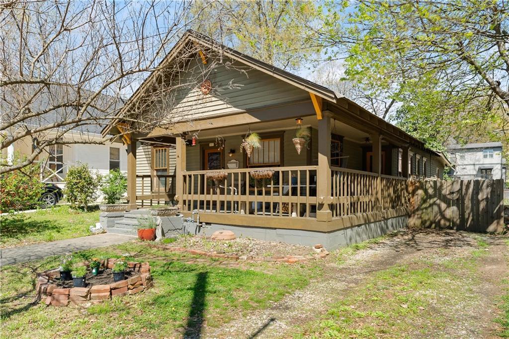 857 Dill Ave., Atlanta, GA 30310