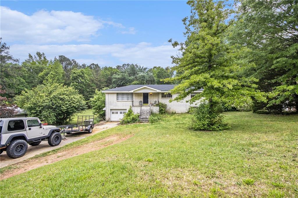 8600 Andy Mountain Ct., Villa Rica, GA 30180