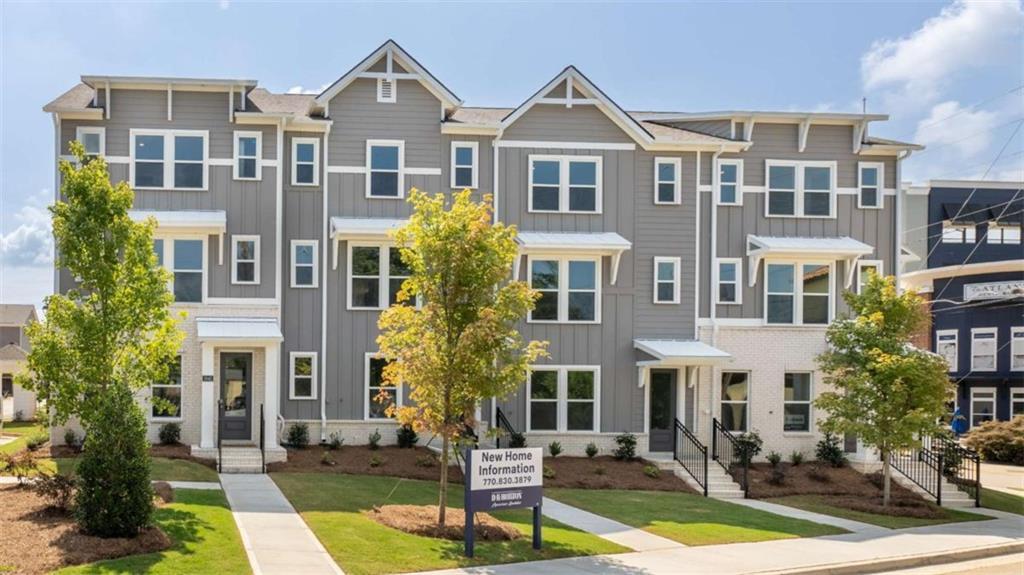 113 Chestnut Trace #8, Hapeville, GA 30354
