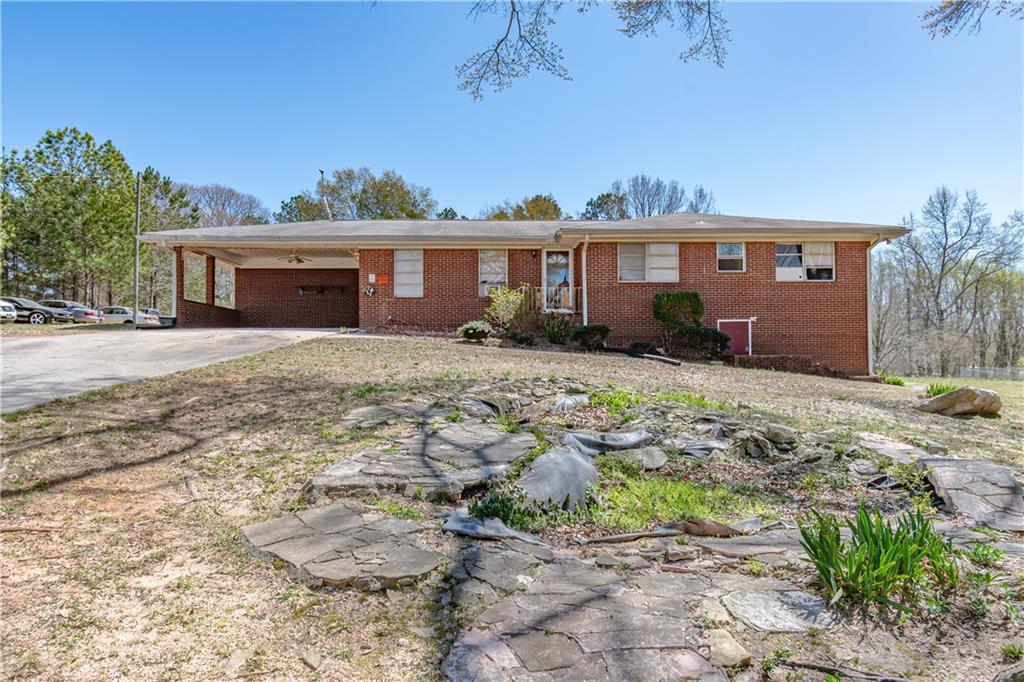 3929 Perry Ln., Flowery Branch, GA 30542