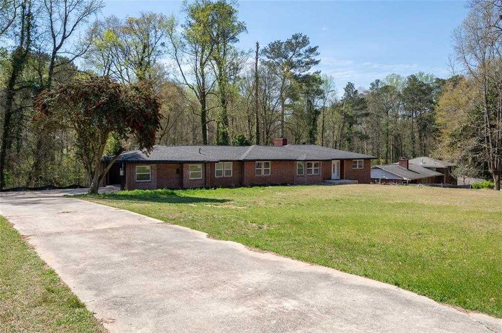 3042 Peek Rd., Atlanta, GA 30318