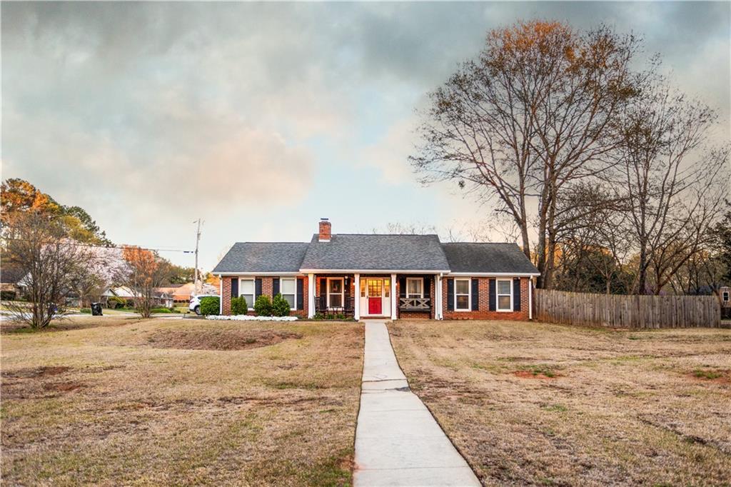 3874 Carriage Ln., Conyers, GA 30094