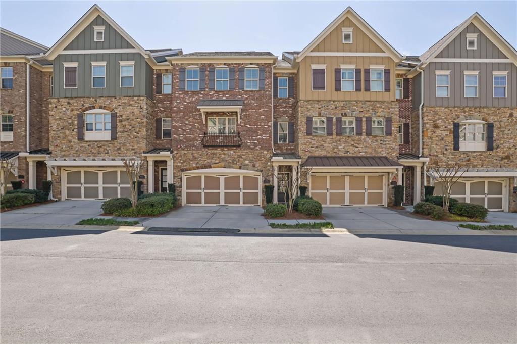 971 Thibideau Ct., Sandy Springs, GA 30328