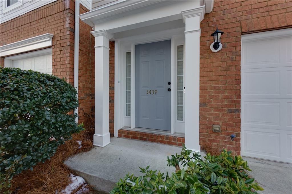 3439 Lathenview Ct., Alpharetta, GA 30004