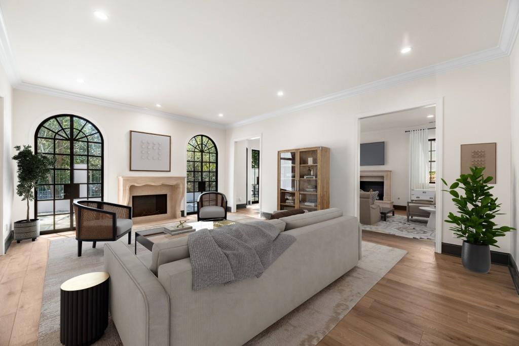 1 Mooregate Sq., Atlanta, GA 30327