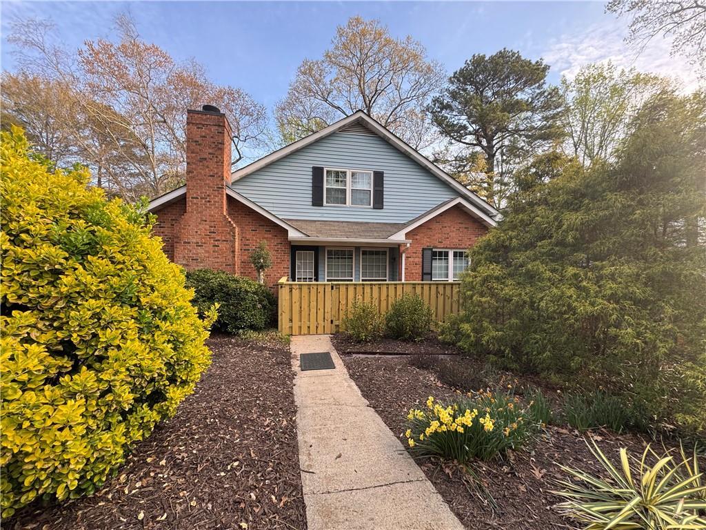 1195 Minhinette Dr. #D, Roswell, GA 30075