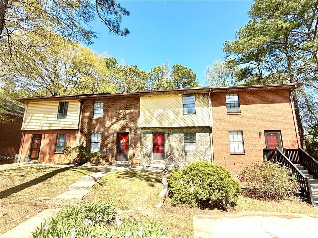 490 S Jeff Davis Dr., Fayetteville, GA 30215