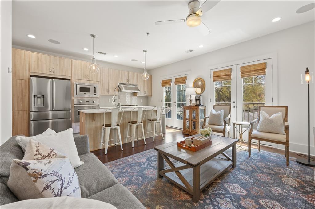 305 Canton Way, Roswell, GA 30075