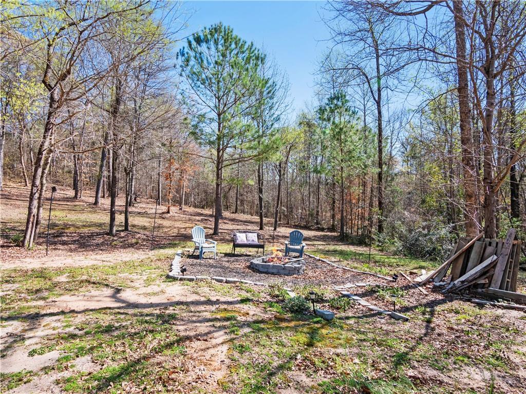 90 Plainview Rd., Maysville, GA 30558
