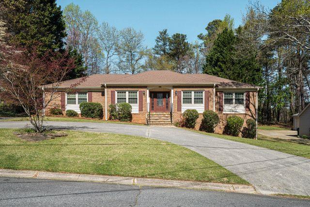2223 Jay Ln., Smyrna, GA 30080