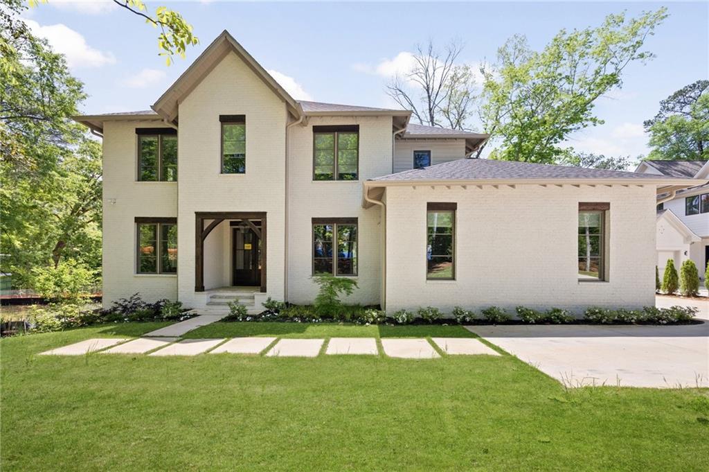 1068 Moores Mill Rd., Atlanta, GA 30327