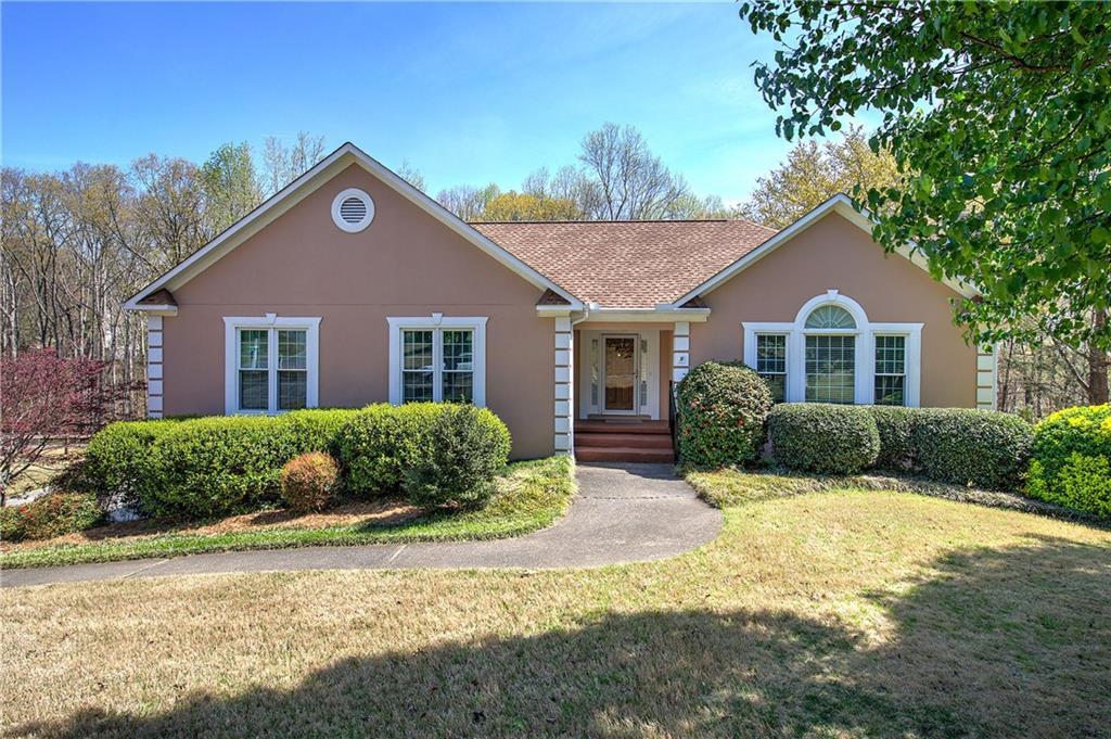 44 Peppermill Dr., Cartersville, GA 30120