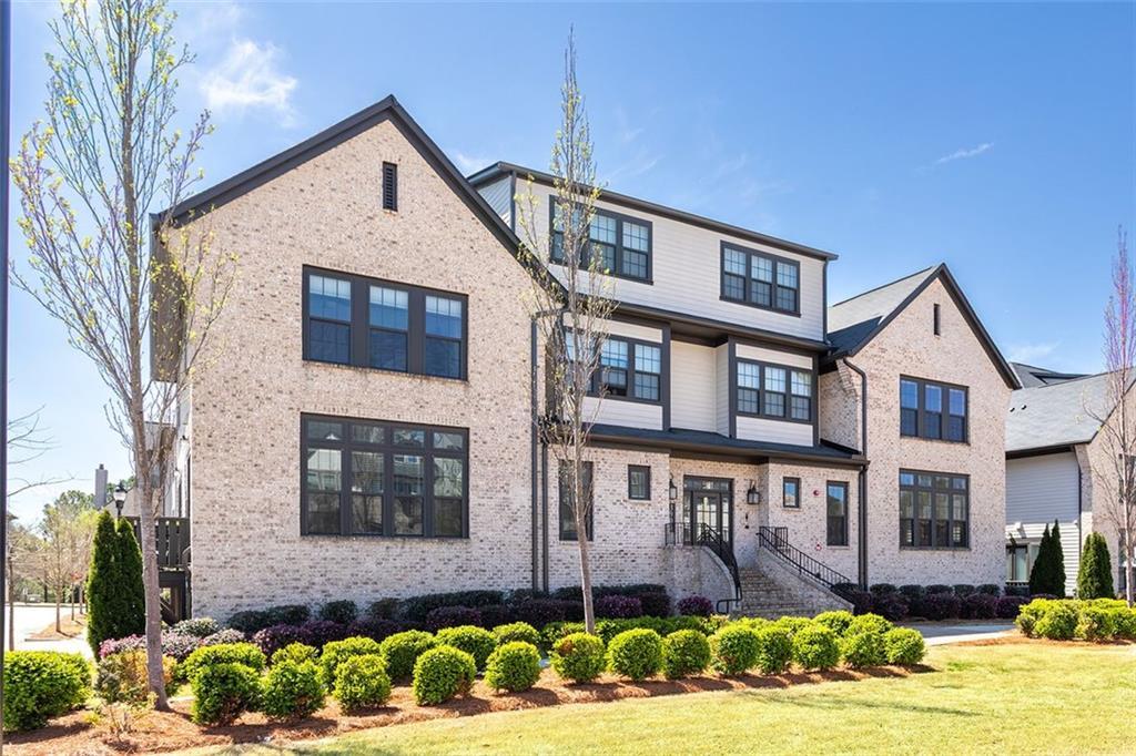 3905 Danube Ln. #215, Atlanta, GA 30339