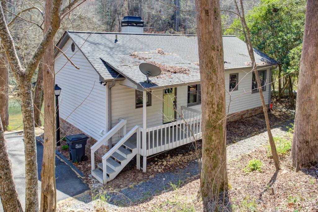 103 Bobwhite Dr., Dahlonega, GA 30533