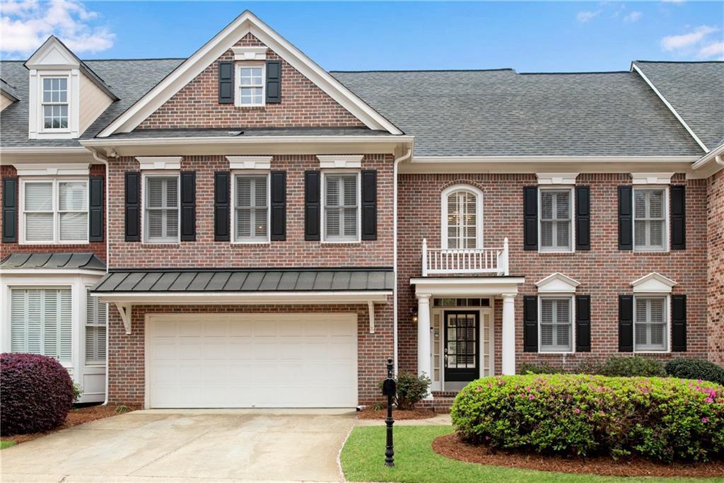 611 Vinings Estates Dr., Smyrna, GA 30126
