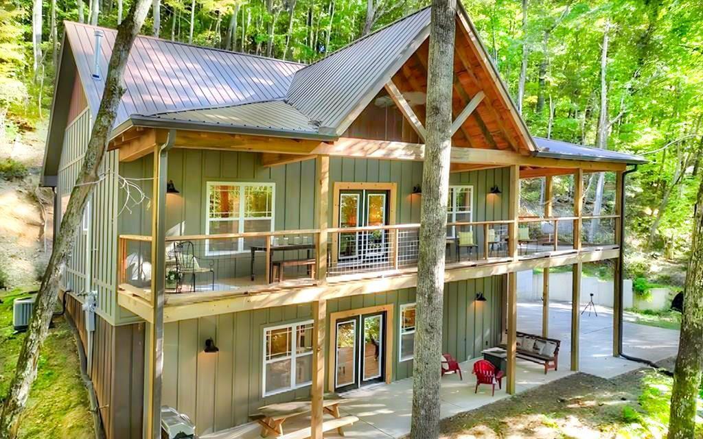 184 Rockhouse Rd., Cherry Log, GA 30522