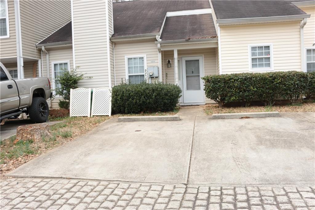 6434 Wellington Chase Ct., Lithonia, GA 30058