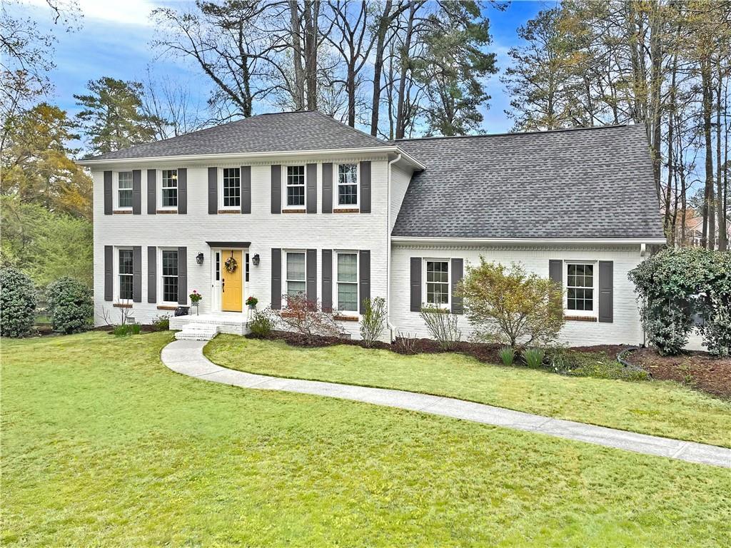 2480 Roxburgh Dr., Roswell, GA 30076