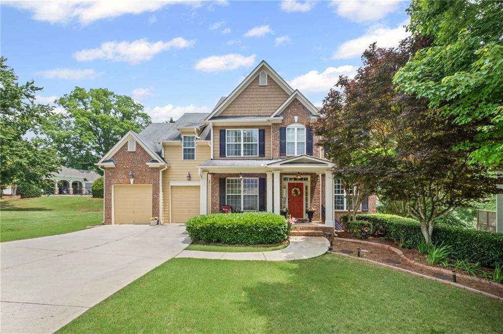 6597 River Island Dr., Buford, GA 30518