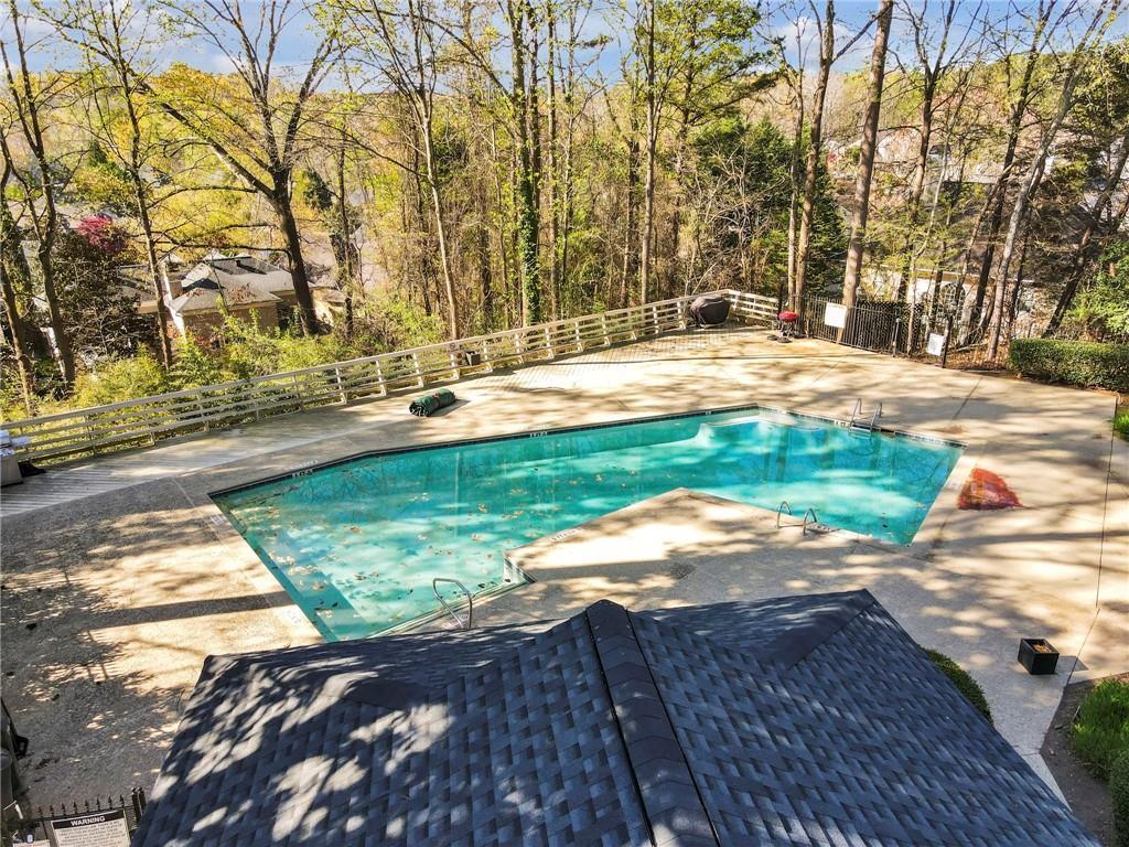 3011 Canyon Point Cir., Roswell, GA 30076