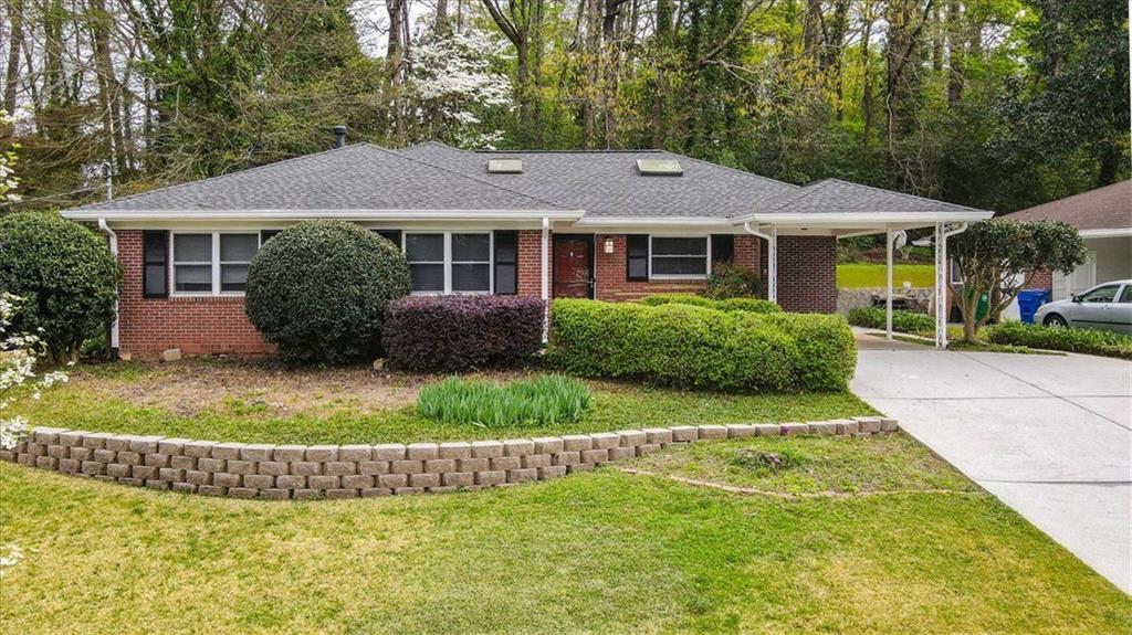 1323 Christmas Ln., Atlanta, GA 30329