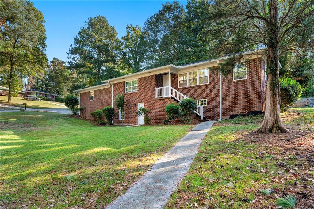 2905 Dale Creek Drive Nw, Atlanta, GA 30318