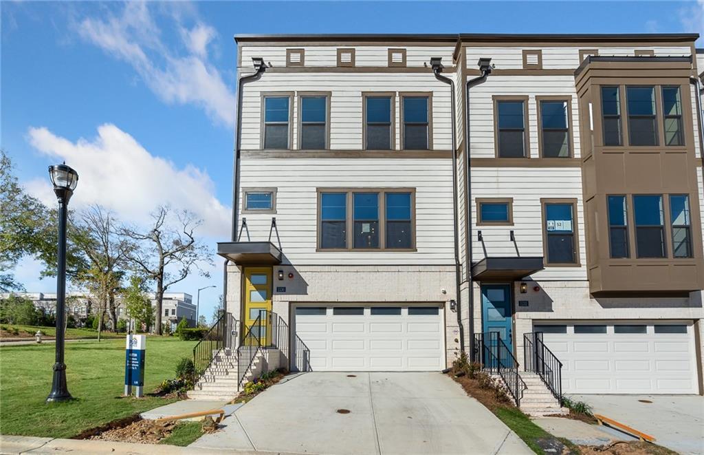 1105 Rivard Cir., Atlanta, GA 30318