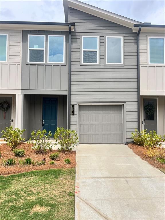 1516 Parks Edge Ln., Atlanta, GA 30318
