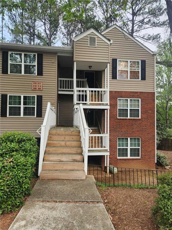 306 Teal Ct., Roswell, GA 30076