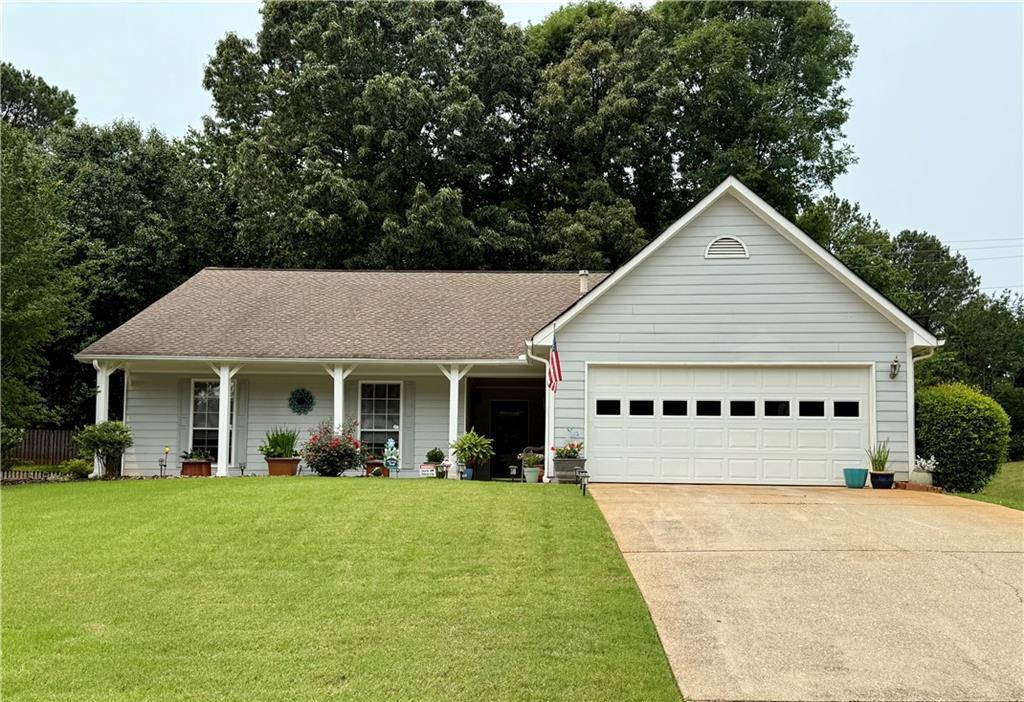 1552 Longwood Dr., Lawrenceville, GA 30043