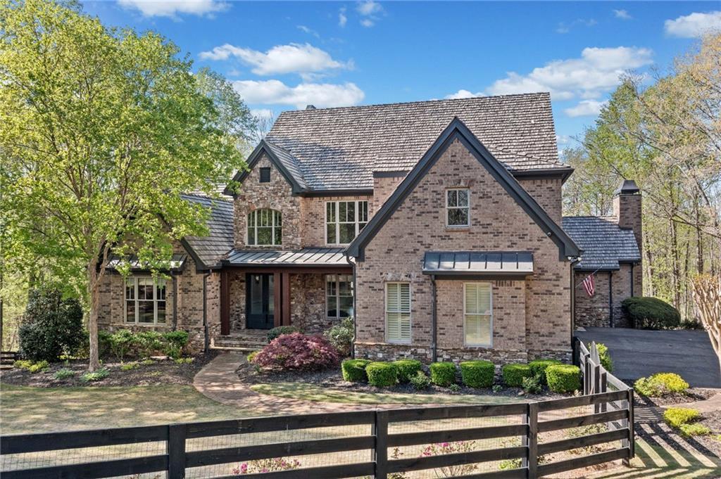 411 River Bluff Ln., Ball Ground, GA 30107