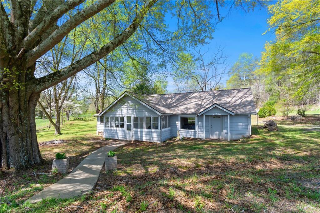 193 Leonard Pruitt Rd., Dahlonega, GA 30533