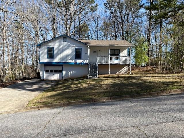 506 Carlton Dr., Palmetto, GA 30268