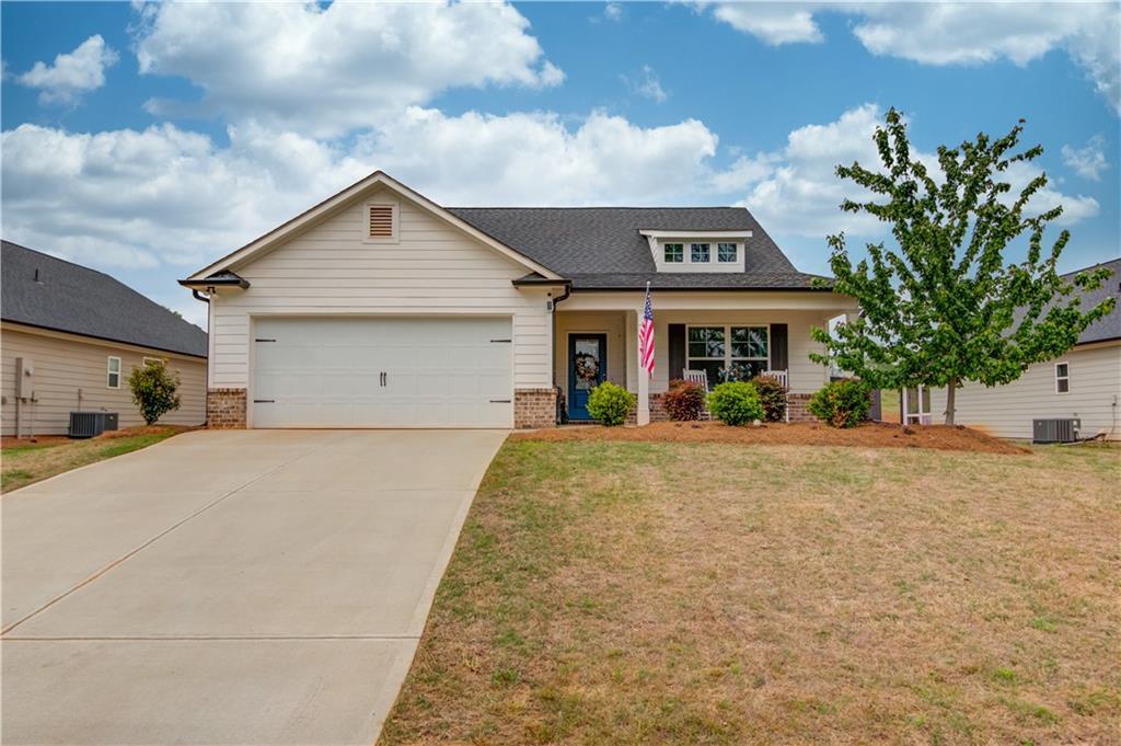 2934 Manley St., Carnesville, GA 30521