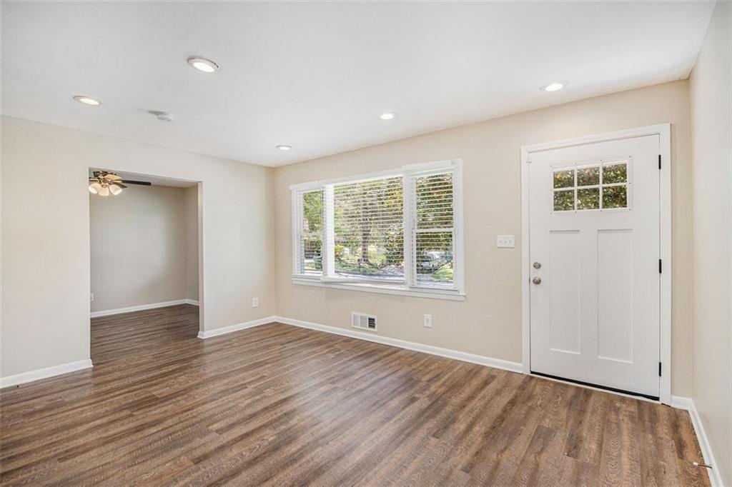 293 Howell Dr., Atlanta, GA 30331