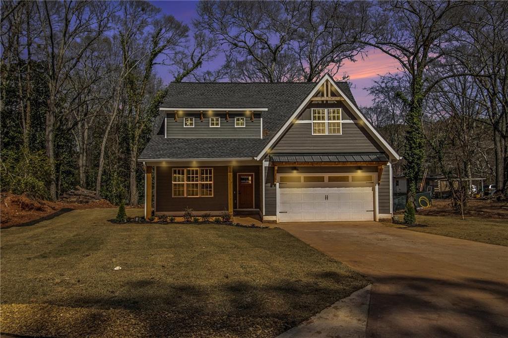 5260 Moore St., Stone Mountain, GA 30083