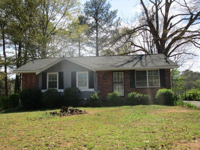 8317 Marlborough Dr., Jonesboro, GA 30238