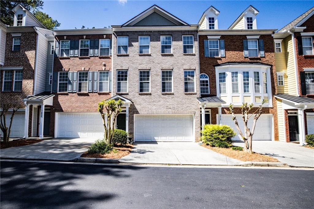 2928 Wintercrest Way, Atlanta, GA 30360
