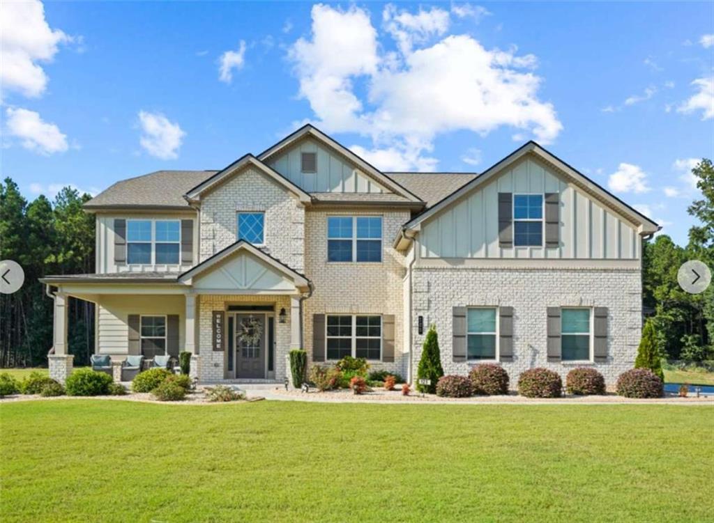 125 Leverett Ct., Fayetteville, GA 30215