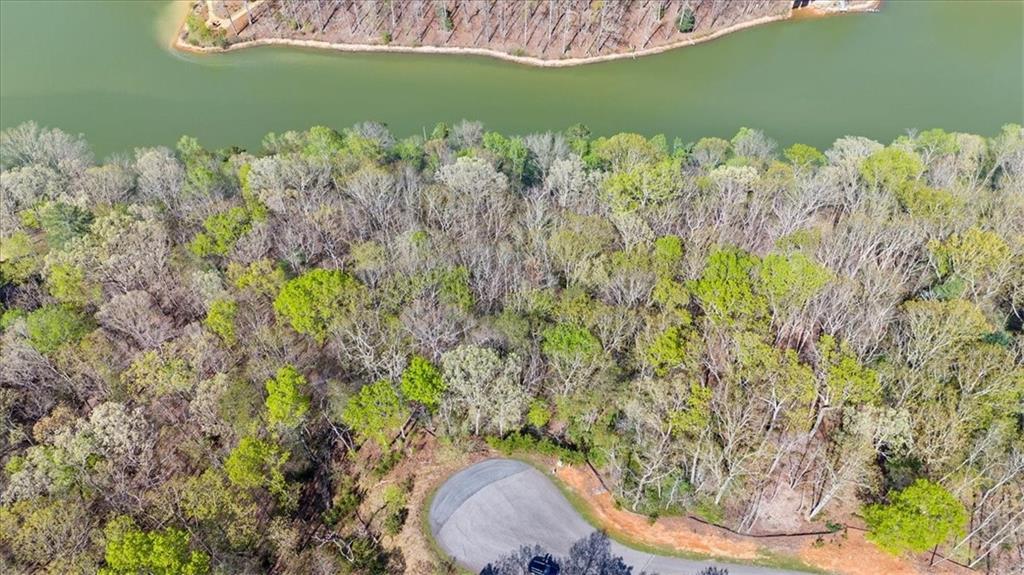 Waterside Tr., Cleveland, GA 30528