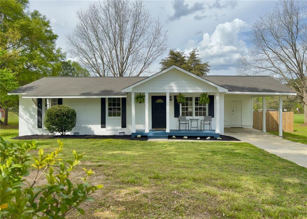 262 E Main St., Rutledge, GA 30663