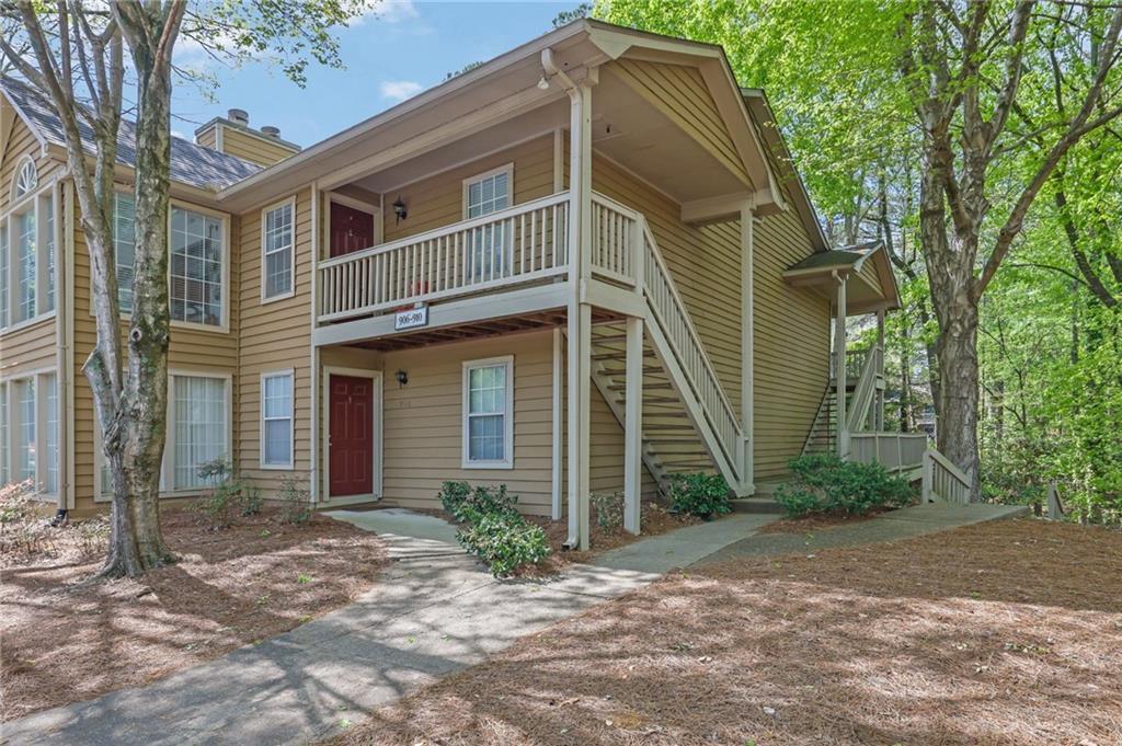 907 Country Park Dr., Smyrna, GA 30080
