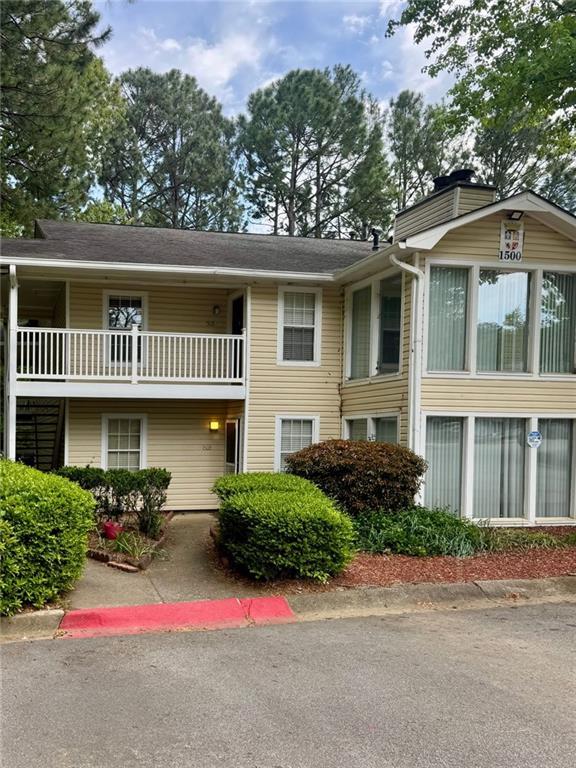 1504 Augusta Dr., Marietta, GA 30067