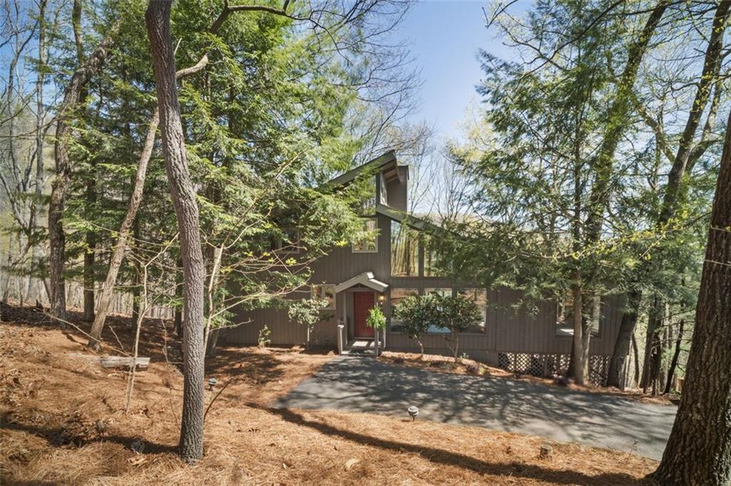 494 Columbine Dr., Big Canoe, GA 30143
