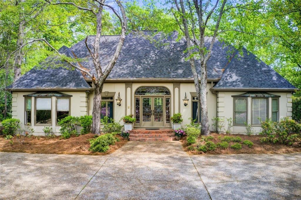 305 Heards Ferry Rd., Atlanta, GA 30328