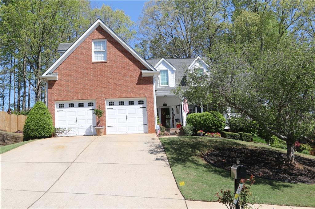 561 Valleyside Dr., Dallas, GA 30157