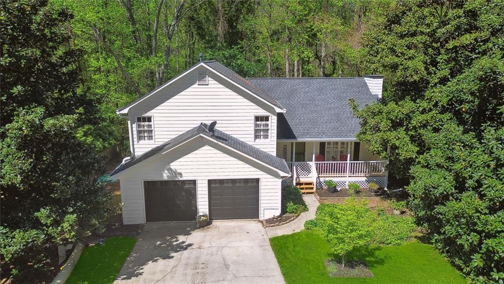 5245 Cherry Hill Ln., Powder Springs, GA 30127